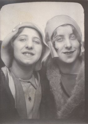 Old Photos, photograph 3