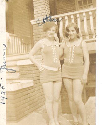 Old Photos, photograph 4