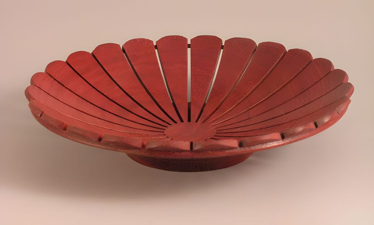 Bloodwood 5 3/5 x 1 1/4" h I was invited to participate in the "'04 Small Treasures" exhibition at the delMano Gallery…