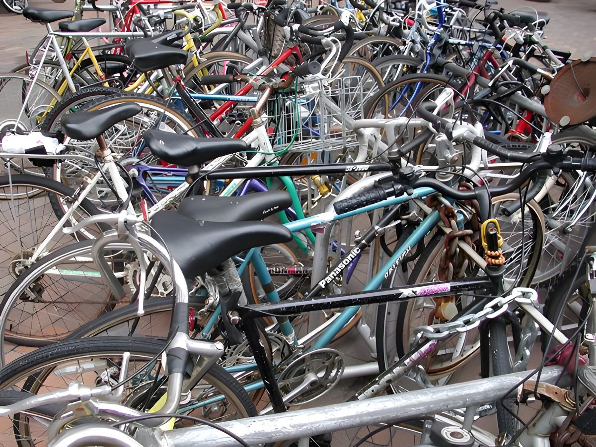 Bikes. I forget where.
